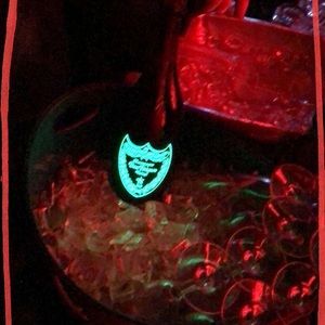 Meet your Posher, Nghia